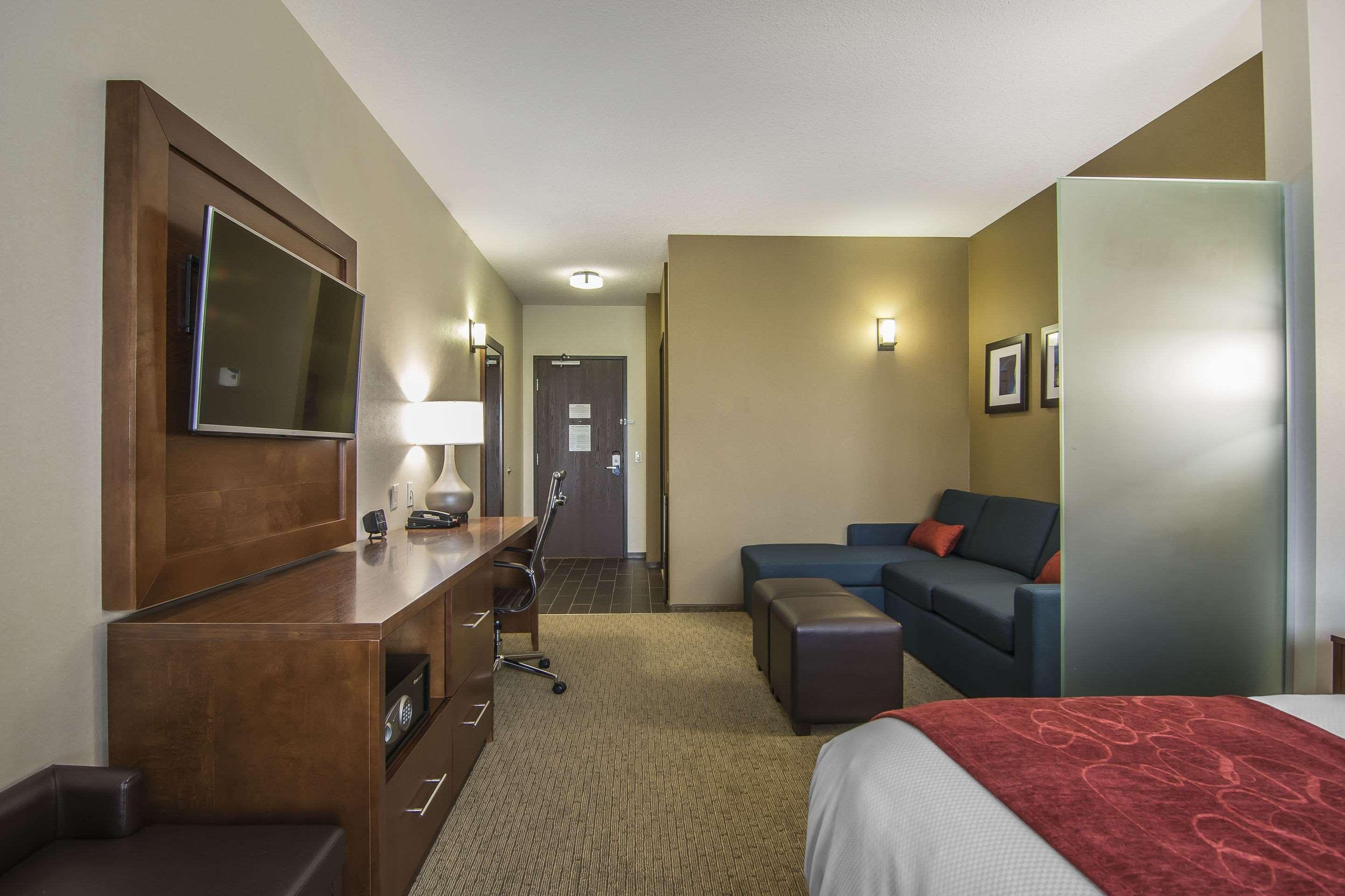 Comfort Suites Regina Dış mekan fotoğraf