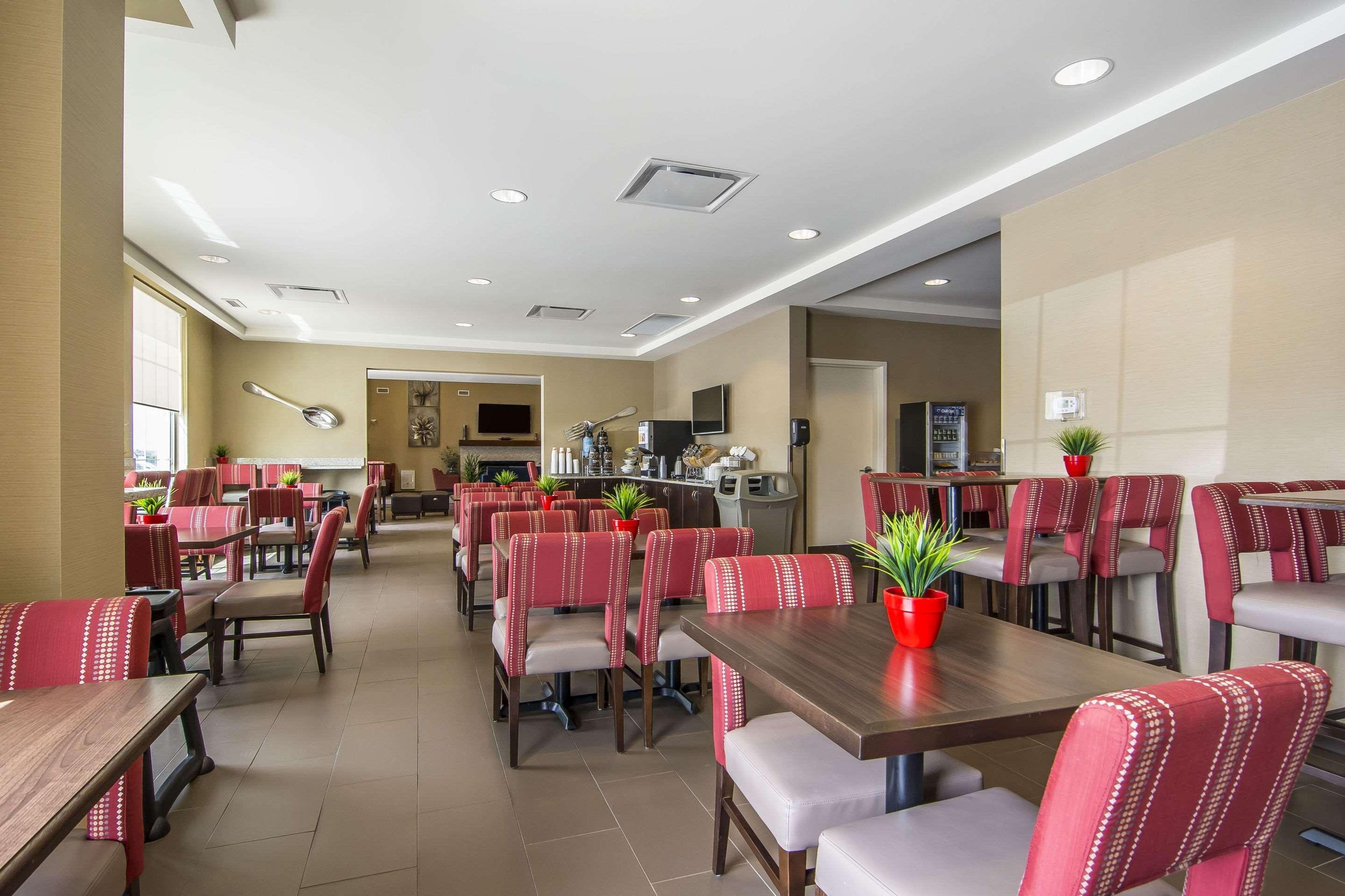 Comfort Suites Regina Dış mekan fotoğraf